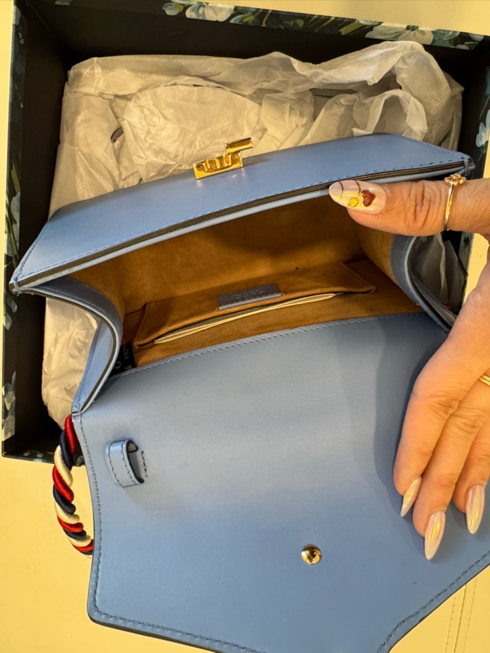 Gucci Light Blue Leather Top Handle Satchel with Tricolor Rope Strap - Picture 5 of 5